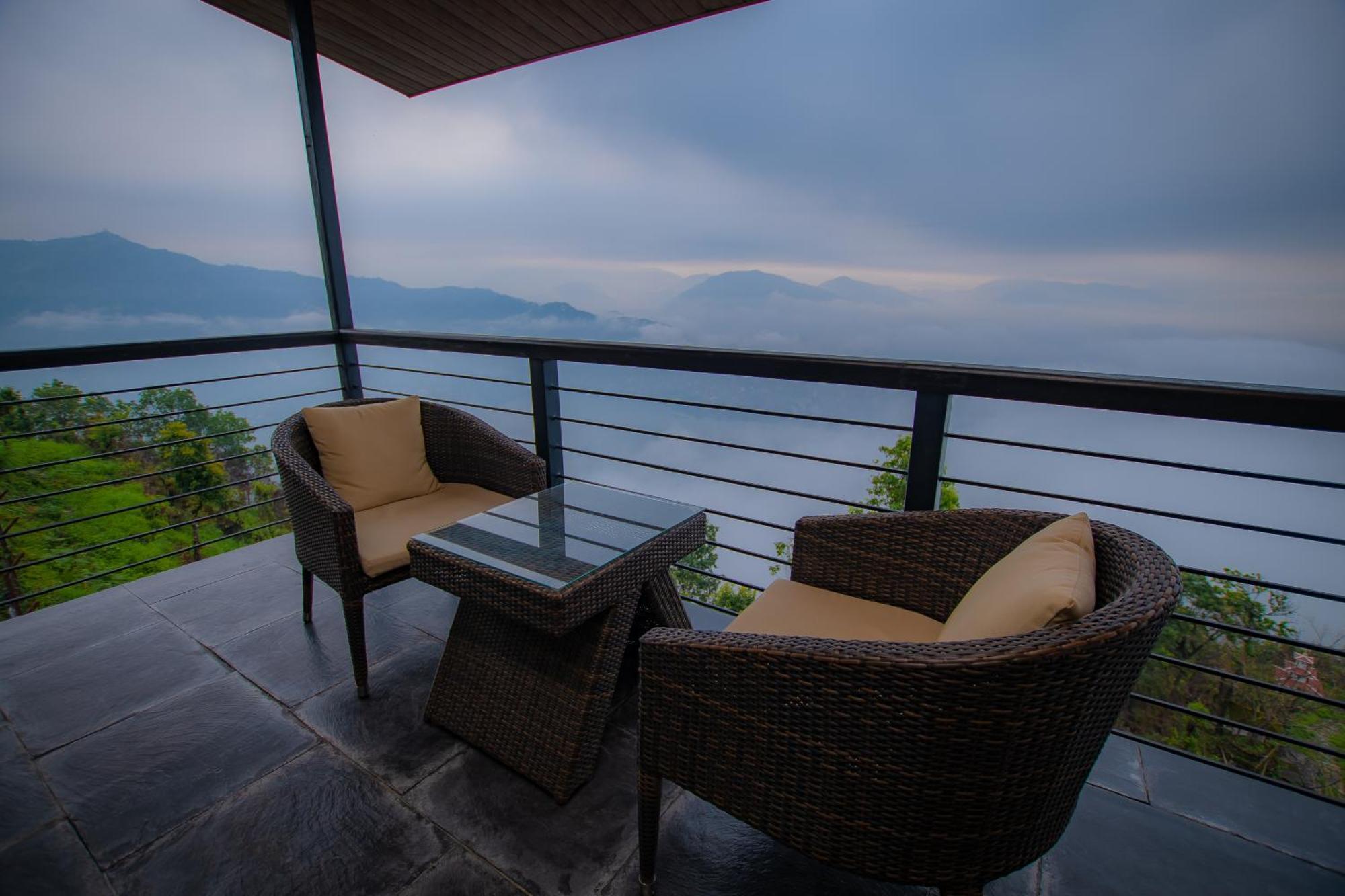 Raniban Retreat Hotel Pokhara Exterior foto