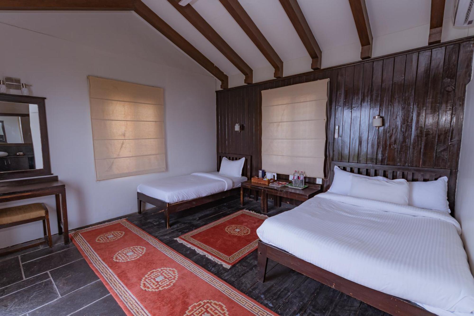 Raniban Retreat Hotel Pokhara Exterior foto